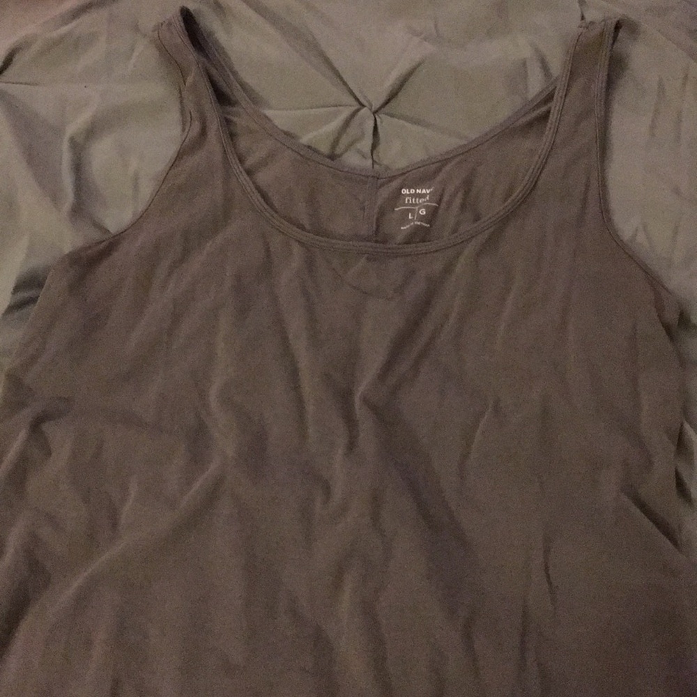 Grey tank